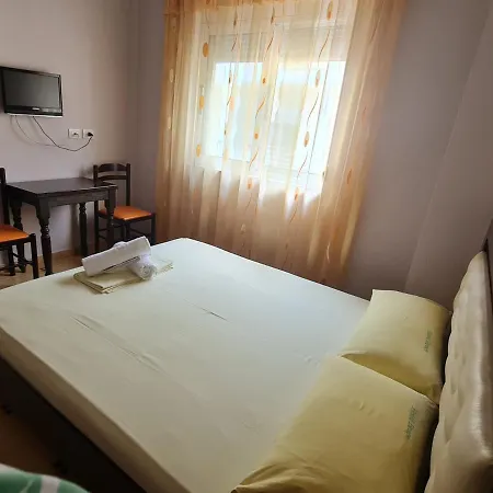 Hotel Brace Gjirokastër